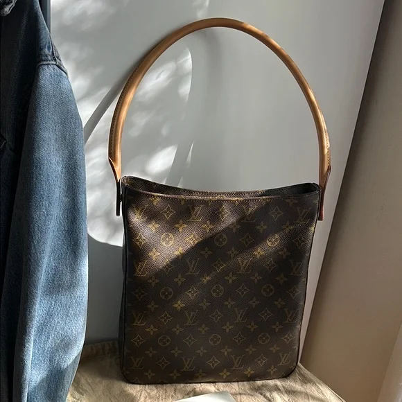 🎉PRISTINE🎉Louis Vuitton Brown Looping Gm Monogram Canvas